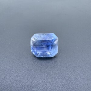 5.57 Carat/ 6.18 Ratti Natural Blue Sapphire/ Neelam Gemstone