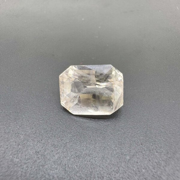 6.12 Carat/ 6.79 Ratti Natural White Sapphire/ Safed Pukhraj Gemstone