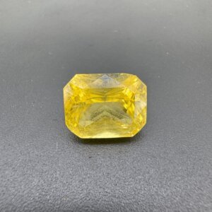 8.02 Carat/ 8.90 Ratti Natural Yellow Sapphire/ Pukhraj Gemstone