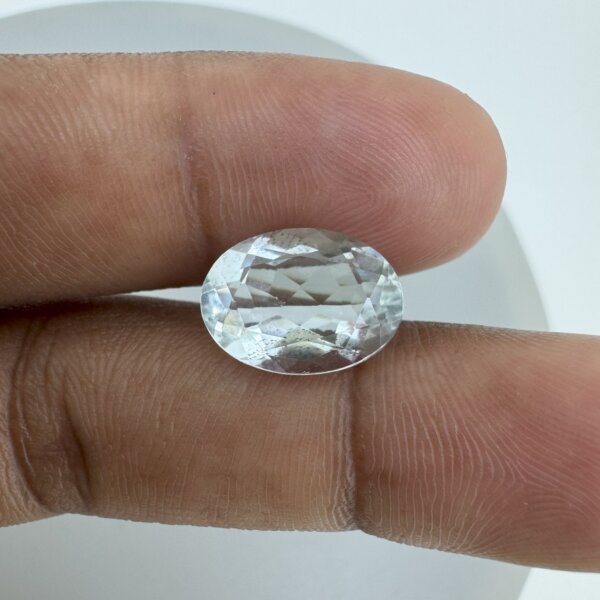 5.45 Carat/ 6.04 Ratti Natural Aquamarine Gemstone