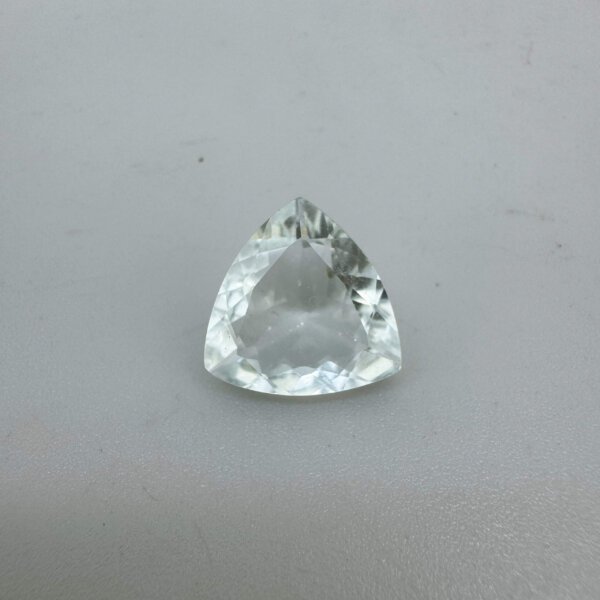 6.33 Carat/ 7.02 Ratti Natural Aquamarine Gemstone