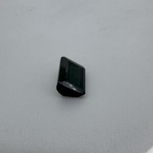 6.41 Carat/ 7.11 Ratti Natural Green Tourmaline Gemstone