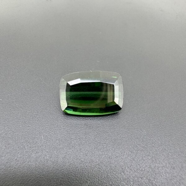 6.75 Carat/ 7.49 Ratti Natural Green Tourmaline Gemstone