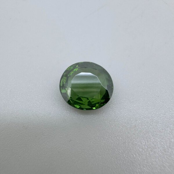8.32 Carat/ 9.23 Ratti Natural Green Tourmaline Gemstone