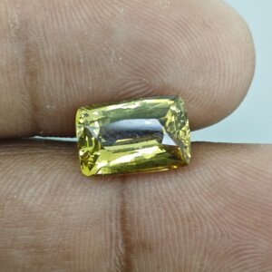 4.42 Carat/ 4.90 Ratti Natural Alexandrite