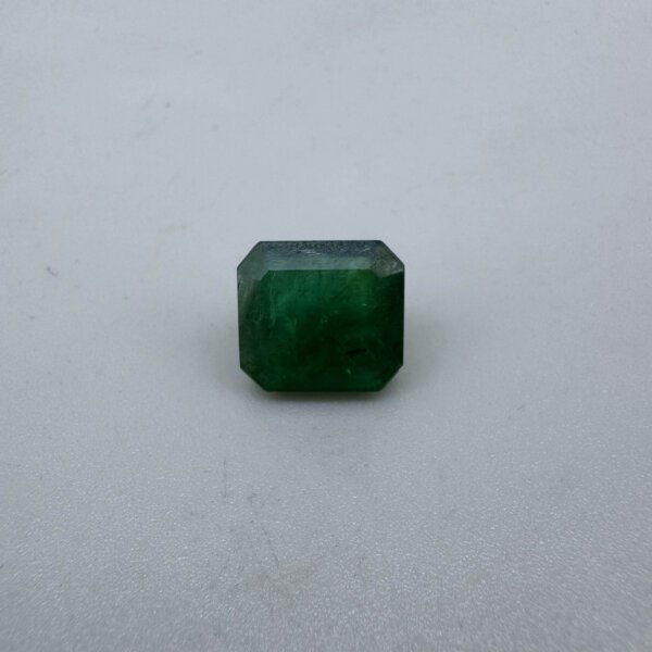 7.76 Carat/ 8.61 Ratti Natural Zambian Emerald/ Panna Gemstone