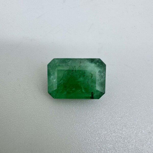 7.59 Carat/ 8.42 Ratti Natural Zambian Emerald/ Panna Gemstone