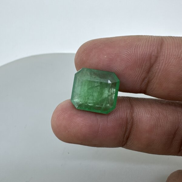 7.54 Carat/ 8.36 Ratti Natural Zambian Emerald/ Panna Gemstone