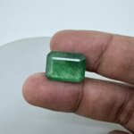 8.69 Carat/ 9.64 Ratti Natural Zambian Emerald/ Panna Gemstone
