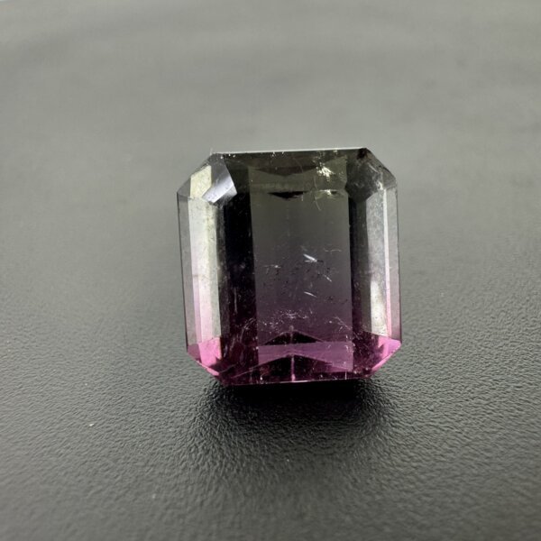 6.66 Carat/ 7.39 Ratti Natural Party Colored Tourmaline Gemstone