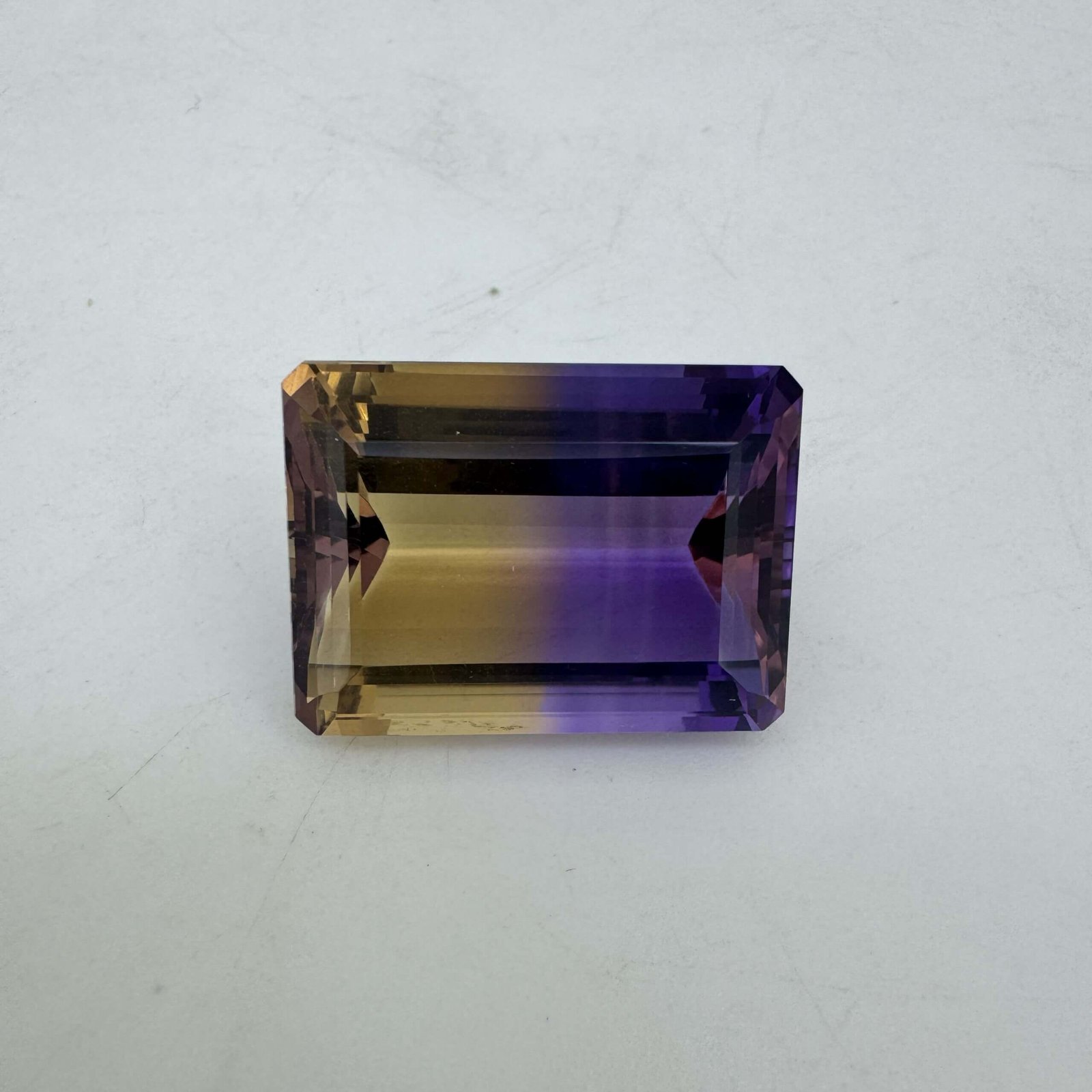 32.07 Carat/ 35.59 Ratti Natural Ametrine Gemstone