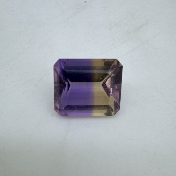 9.87 Carat/ 10.95 Ratti Natural Ametrine Gemstone