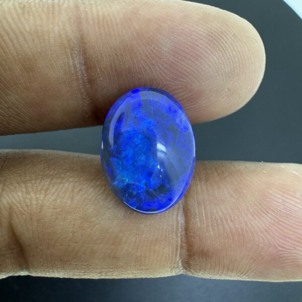 7.62 Carat/ 8.45 Ratti Natural Black Opal Gemstone (Australian)