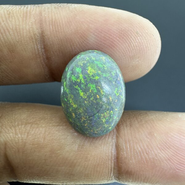 6.35 Carat/ 7.04 Ratti Natural Black Opal Gemstone (Australian)