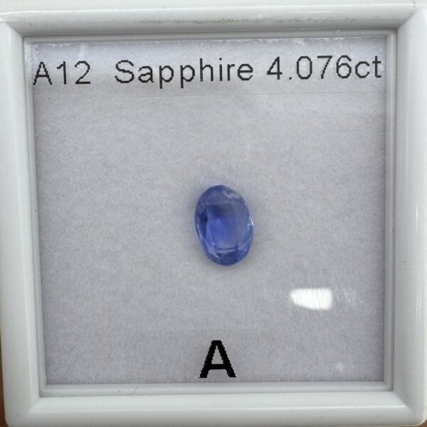 4.07 Carat/ 4.51 Ratti Natural Blue Sapphire/ Neelam Gemstone