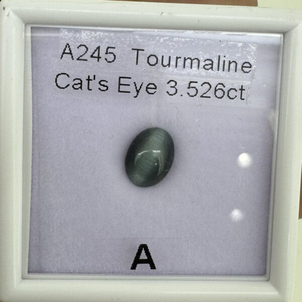 3.52 Carat/ 3.90 Ratti Natural Tourmaline Cat's Eye Gemstone