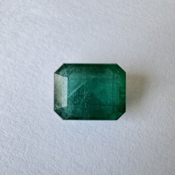 6.00 carat natural Zambian emerald panna gemstone loose stone with rich green color and elegant cut