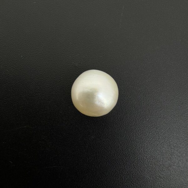 8.55 Carat /9.49 Ratti Natural Venezuela Saltwater Pearl (Moti)