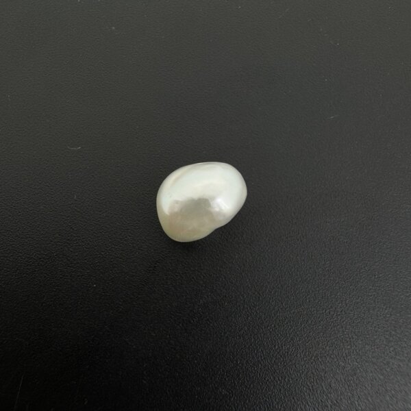 5.71 Carat/ 6.33 Ratti Natural Keshi Saltwater Pearl (Moti)