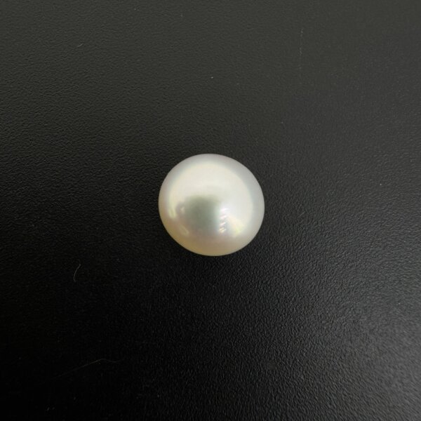 6.40 Carat/ 7.10 Ratti Natural Venezuela Saltwater Pearl (Moti)
