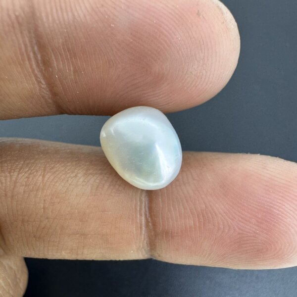 5.96 Carat/ 6.61 Ratti Natural Keshi Saltwater Pearl (Moti)