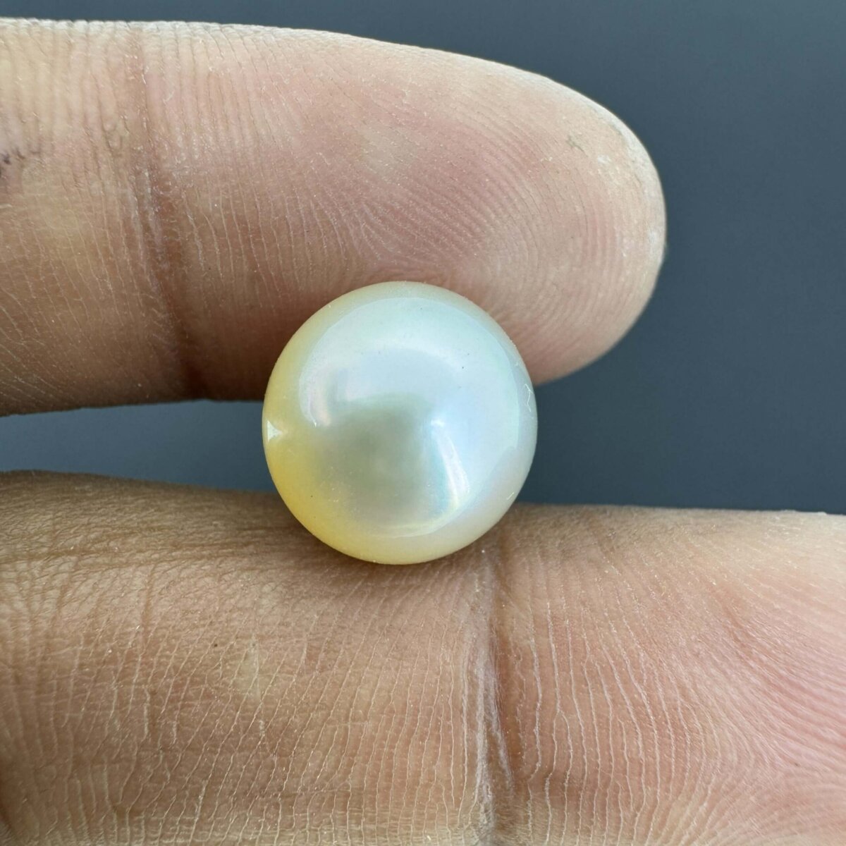 Vene Ratti Natural Venezuela Saltwater Pearl 9.40 Carat (10.43 Ratti) Moti