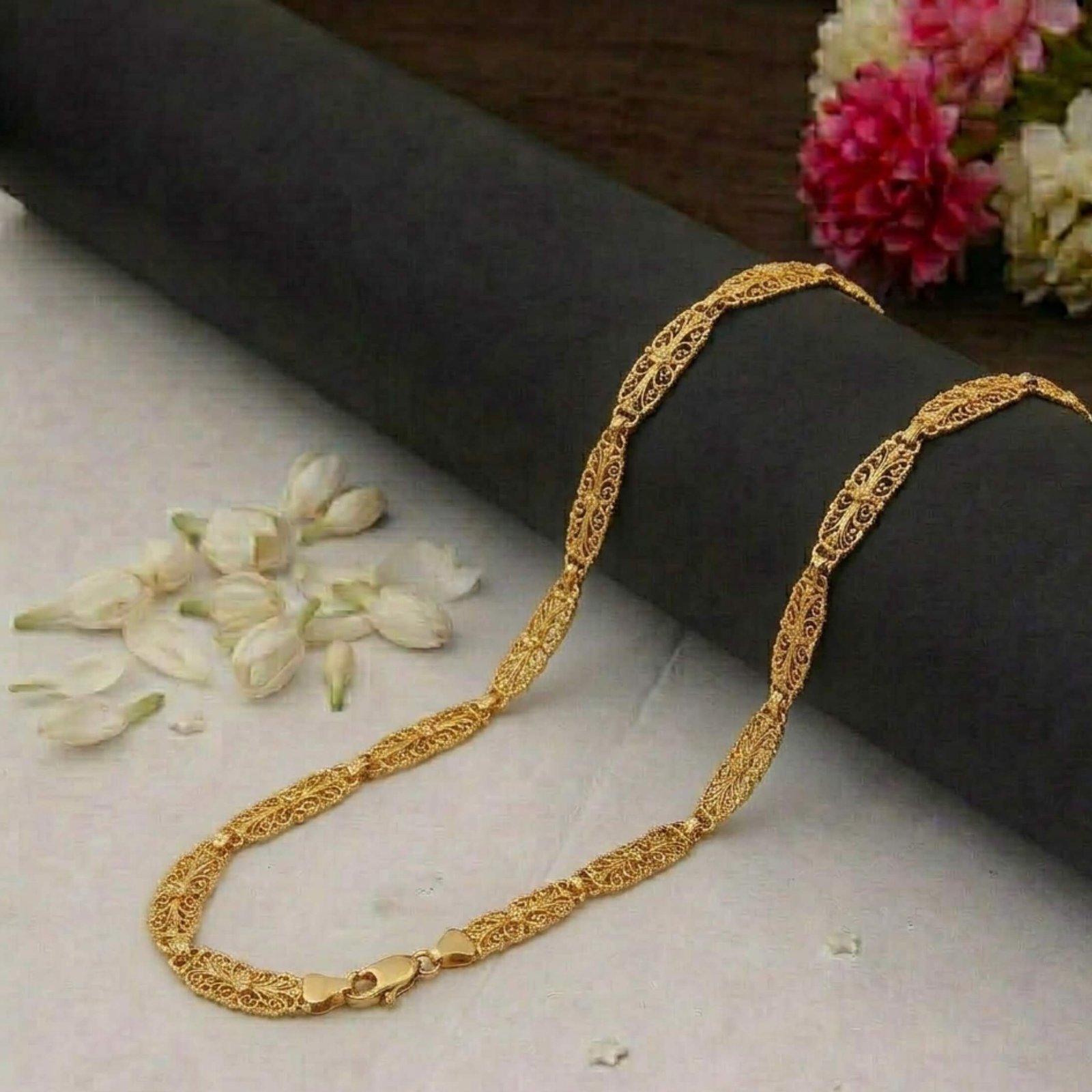 Filigree Chain Necklace Close View filigree chain necklace intricate design