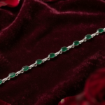 Natural Green Onyx Gemstone Bracelet Deep Green Crystal Bracelet for Strength, Confidence and Emotional Balance