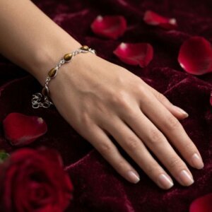 Natural Tiger Eye Gemstone Bracelet Golden Brown Crystal Bracelet for Confidence, Protection and Focus