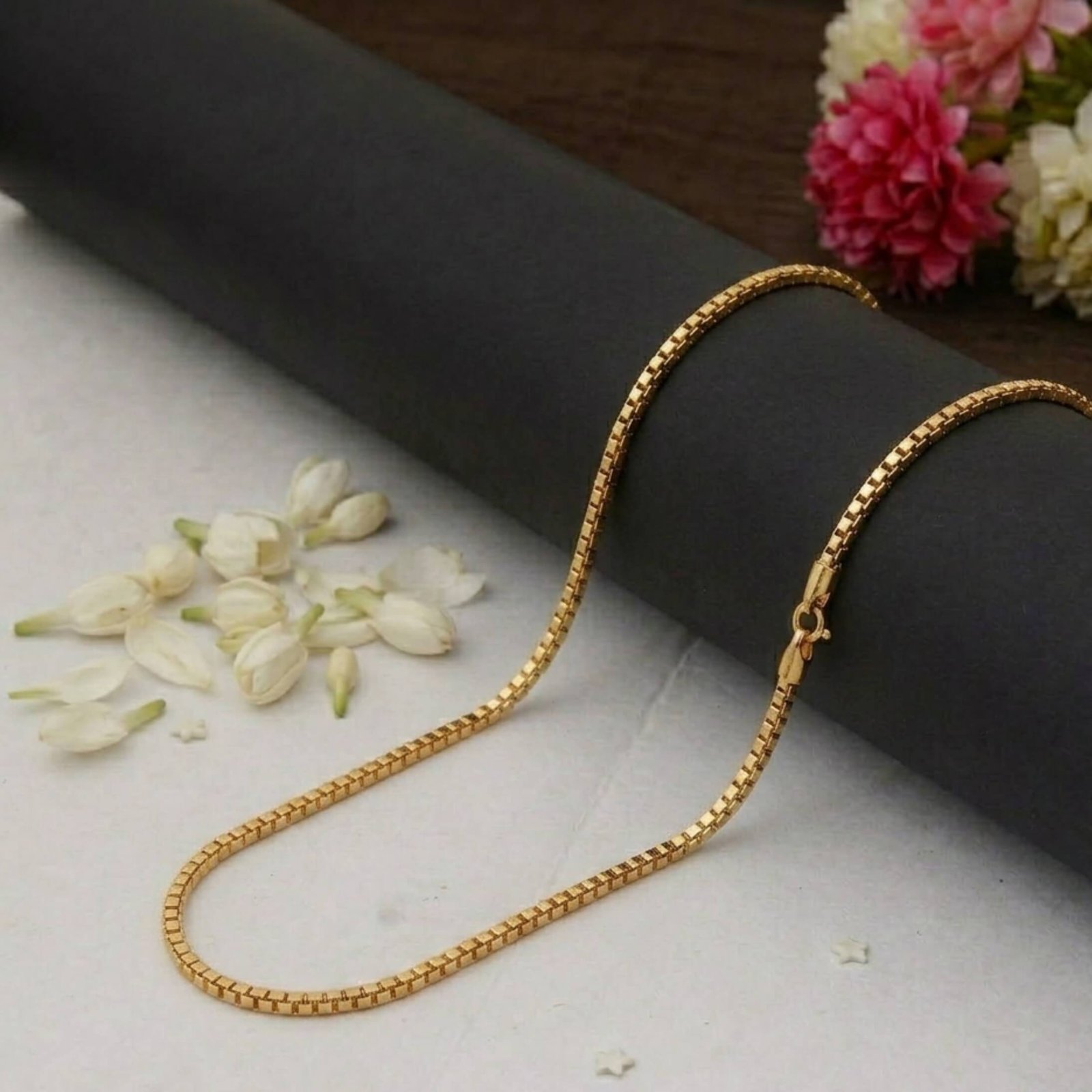 box chain necklace square link design
