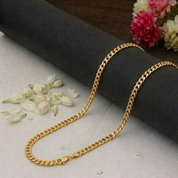 curb chain necklace flat link design