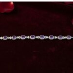 Natural Amethyst Gemstone Bracelet Purple Crystal Beaded Bracelet for Calm, Protection and Healing Energy