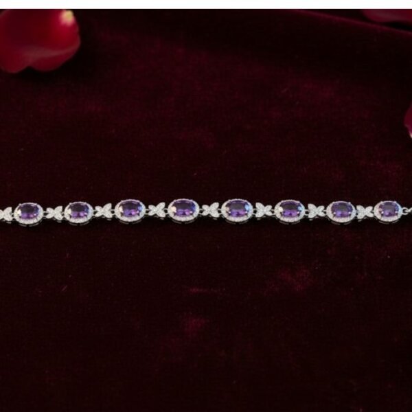 Natural Amethyst Gemstone Bracelet Purple Crystal Beaded Bracelet for Calm, Protection and Healing Energy