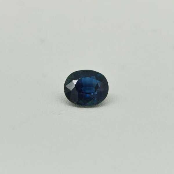 BLUE SAPPHIRE BS-001 Blue Sapphire gemstone featuring a rich royal blue hue with exceptional clarity and radiant natural brilliance.