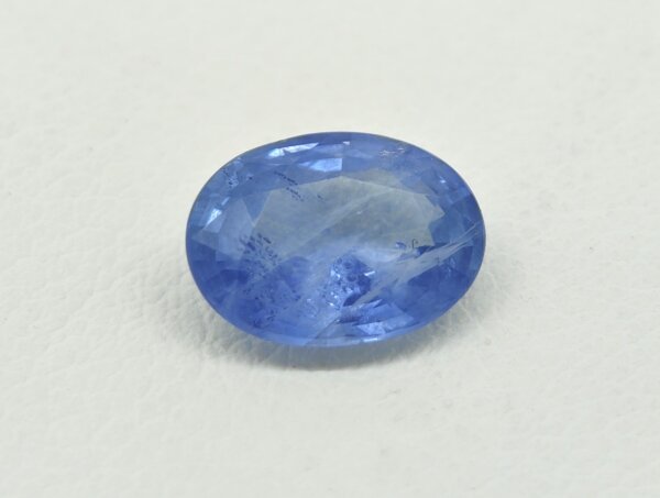 Natural Blue Sapphire Sri Lanka – Sky Blue Oval Gemstone BS-004 Natural Blue Sapphire Sri Lanka sky blue oval gemstone BS-004