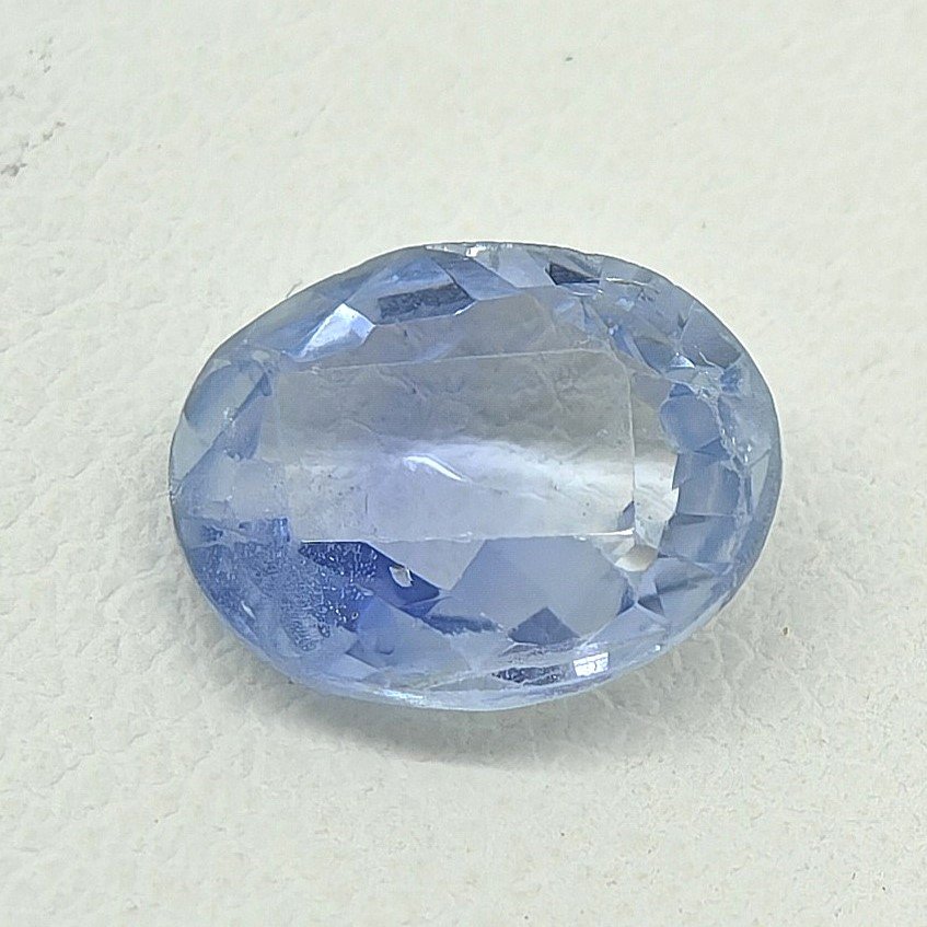 Natural Blue Sapphire light blue oval gemstone BS-007 from Sri Lanka