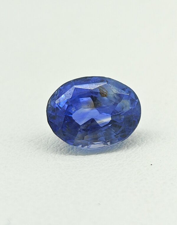 Natural Blue Sapphire navy blue oval gemstone