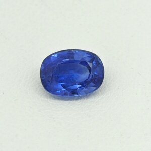 Natural Blue Sapphire royal blue oval gemstone BS-010
