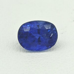 Natural Blue Sapphire dark blue oval gemstone