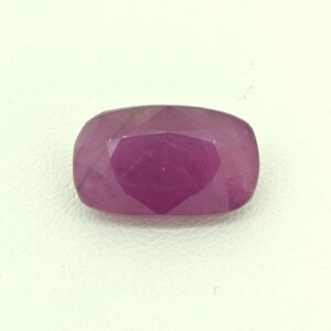 Natural Ruby red rectangular gemstone RUB-008 from Africa