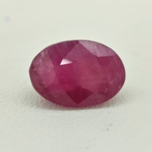 Natural Ruby red oval gemstone RUB-010 from Africa
