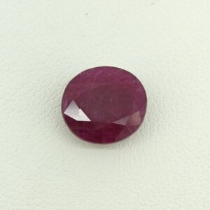 Natural Ruby red oval gemstone RUB-012 from Africa