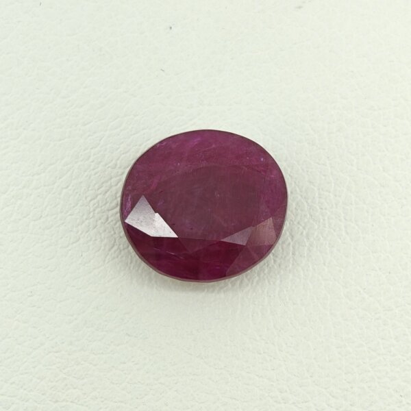Natural Ruby – Red Oval Gemstone RUB-012 Natural Ruby red oval gemstone RUB-012 from Africa