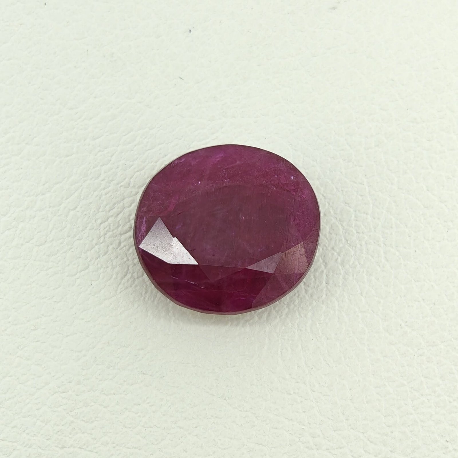 Natural Ruby red oval gemstone RUB-012 from Africa