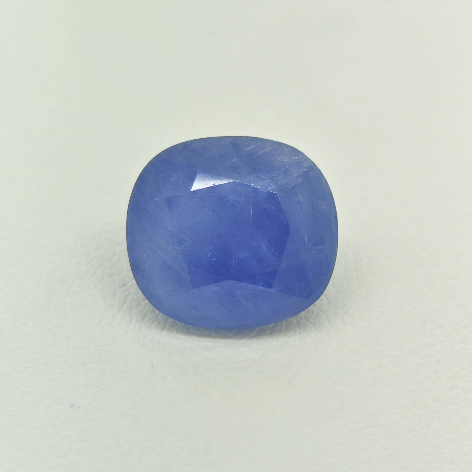 Sri Lankan Blue Sapphire natural gemstone SBS-003 from Sri Lanka