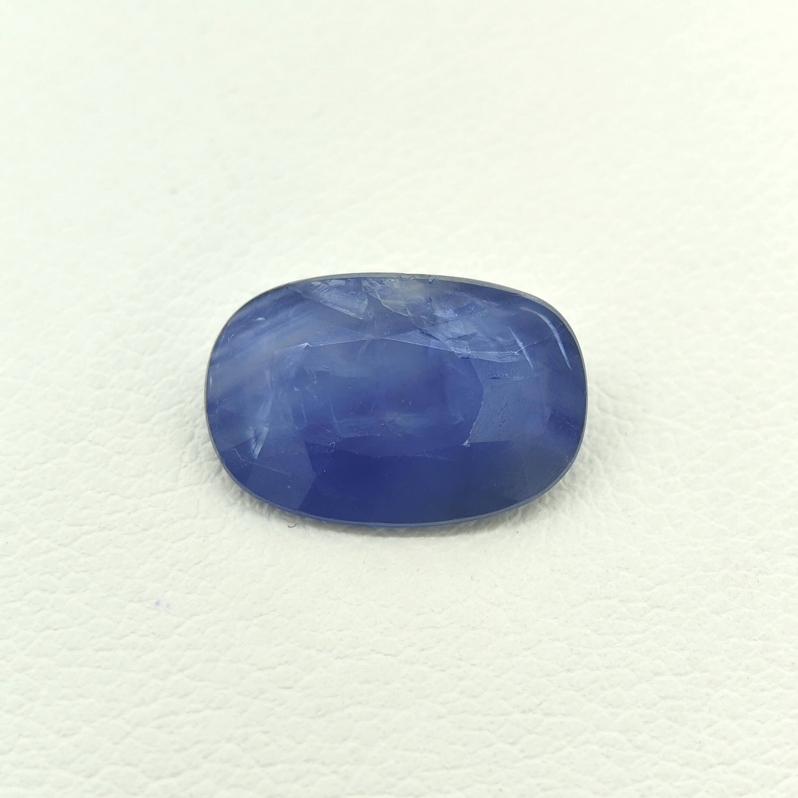 Sri Lankan Blue Sapphire natural gemstone SBS-008 from Sri Lanka