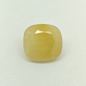 Natural Sri Lankan Yellow Sapphire gemstone YS-004 from Sri Lanka
