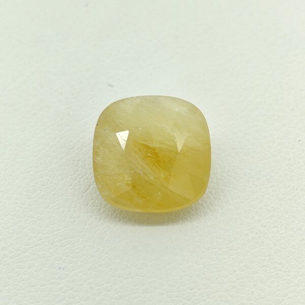 Natural Sri Lankan Yellow Sapphire gemstone YS-005 from Sri Lanka