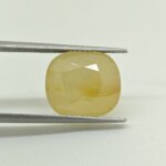Natural Sri Lankan Yellow Sapphire gemstone YS-006 from Sri Lanka