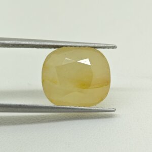 Natural Sri Lankan Yellow Sapphire gemstone YS-006 from Sri Lanka